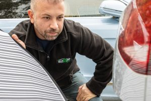 Beispielfoto: Gutachter bei der Arbeit.